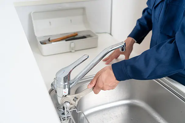 空き家の水道管理ガイド:通水の必要性からリスク対策まで